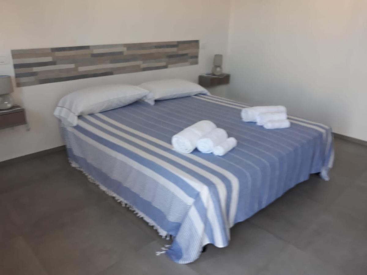 Appartamento Budoni Exterior foto